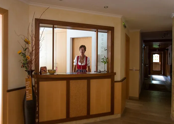 Regina בית הארחה 3*